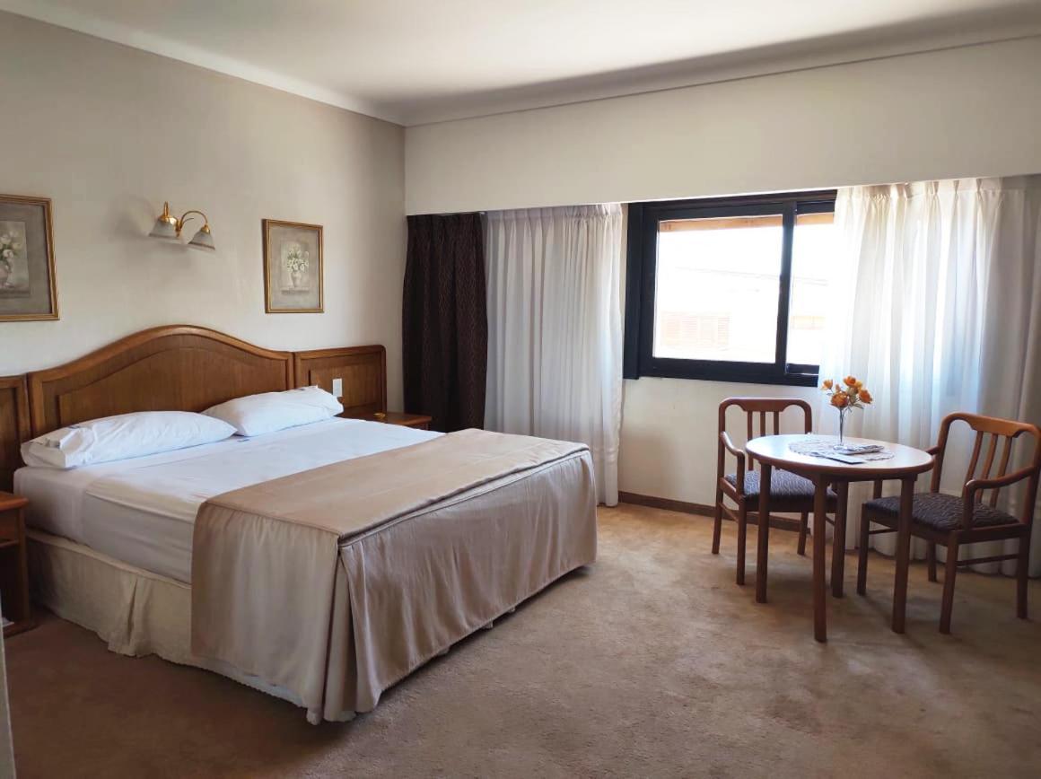 Hotel Libertador Trelew Exteriér fotografie